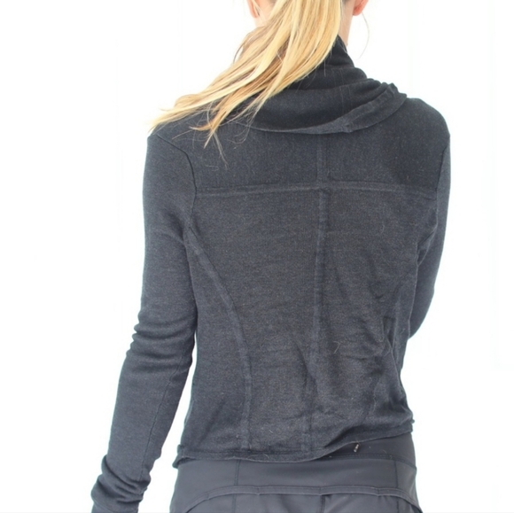 Women's Grey/Charcoal, Lululemon Iconic Wrap Sweater, Size 6 - Picture 2 of 11